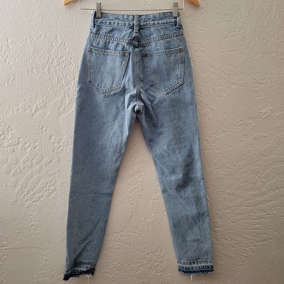 Lioness Revolve Jeans Size XXS - Picture 2 of 7